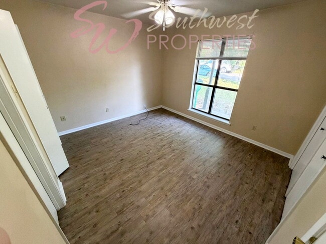 Photo - 3 bedroom 2 bath in an excellent neighborhood Unit A