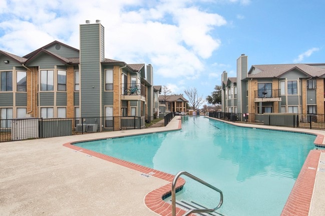 Lake Village West Apartments - Lake Village West Apartments