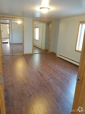 Building Photo - 5834 S Transit Rd Rental