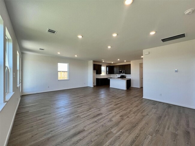 Photo - 21835 Redwood Blf Trl