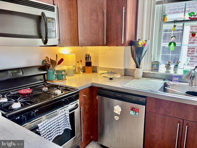 Photo - 711 Walnut St Unit 3R