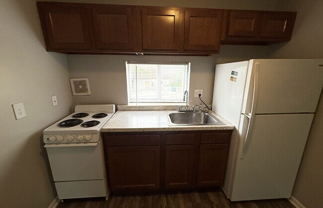 Photo - 3033 Clifton Ave Unit 3033-10