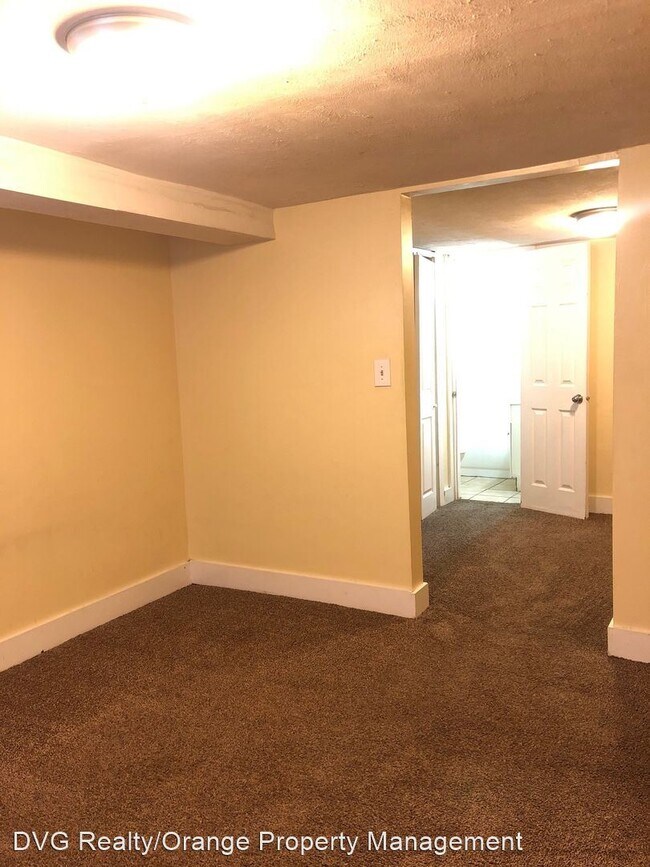 Photo - 411 N 49th St