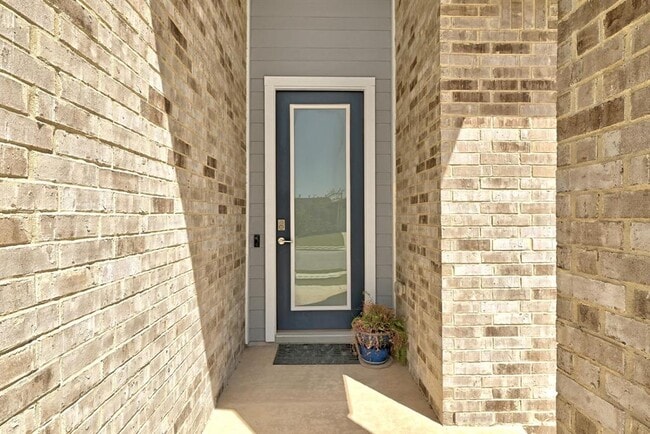 Photo - 8300 Turnberry Ln