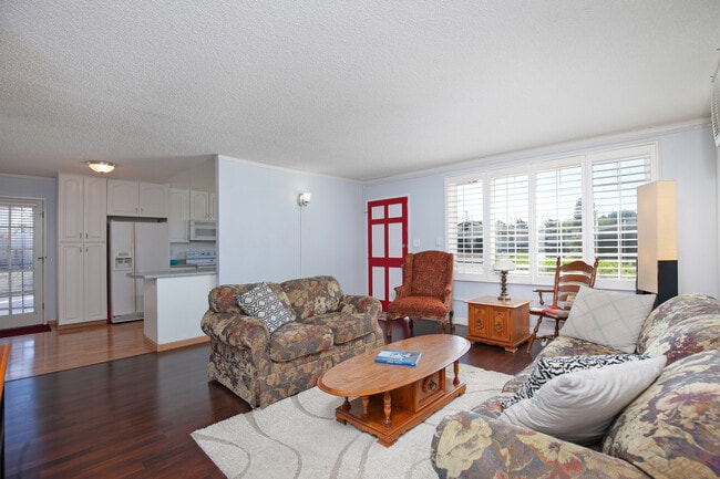 Photo - 6714 Cowles Mountain Blvd