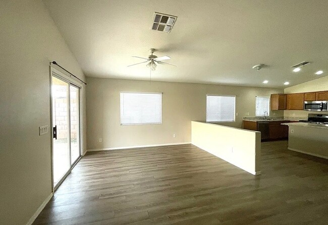 Photo - 7211 S 8th Terrace