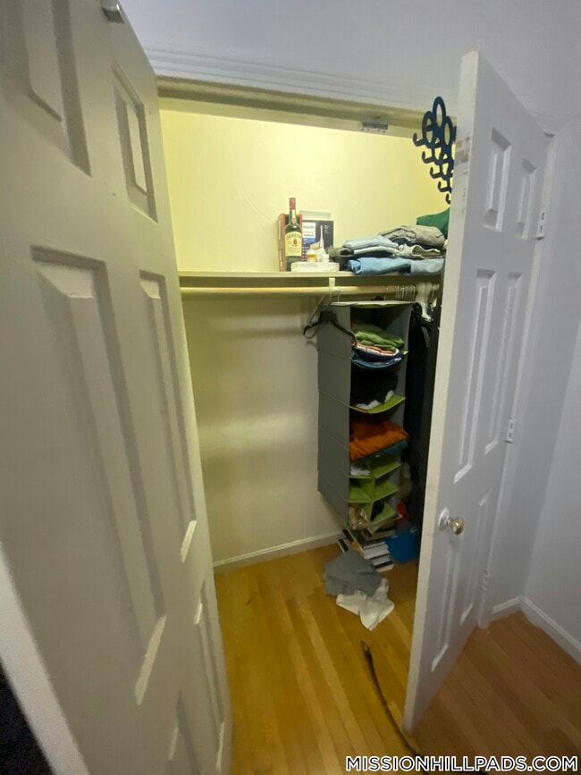 Photo - 1460 Tremont St Unidad 3