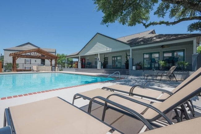 Elevate Apartments - Elevate Apartments