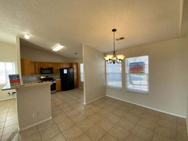 Photo - 3 Bedroom Single Story Home Available Near Unser Blvd NE & King Blvd NE!