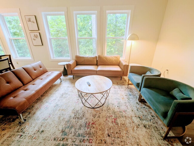 Building Photo - 2707 Bridgegate Cove NE Rental