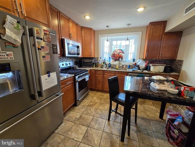 Photo - 1116 W Oxford St