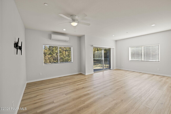 Photo - 1257 White Spar Rd Unit F30