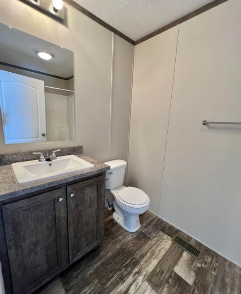 Photo - 6580 N Hampshire Dr