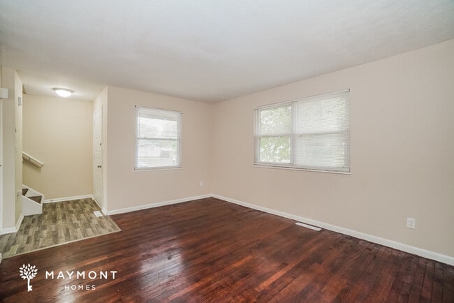 Photo - 3710 Amwell Rd W