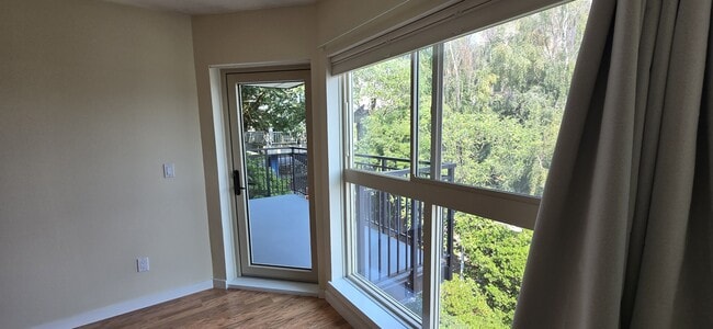 Photo - 701 Galer St