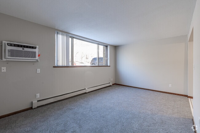 2BR, 1BA - 840SF - Living Room