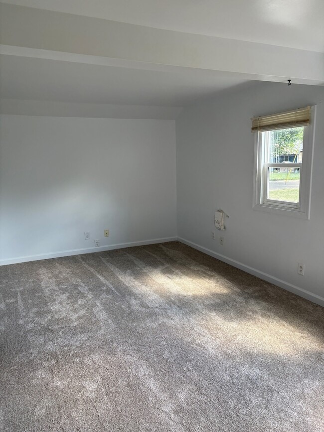 Photo - 3705 Burchfield Dr
