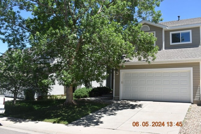 Photo - Cozy and Spacious 3 bed Townhome!