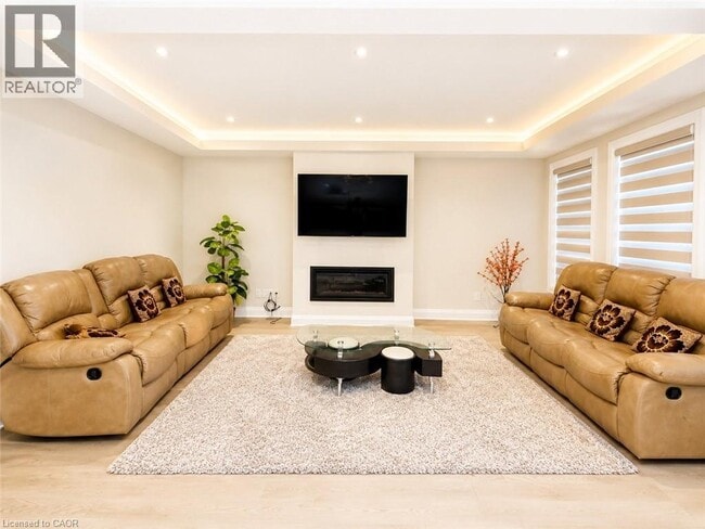 Photo - 514 Bridgemill Cres