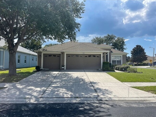 Building Photo - 4 bedroom 2 bathroom Sterling Hills Home