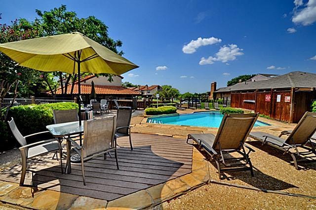 Photo - 2610 Lakehill Ln