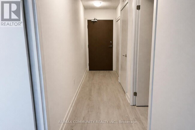 Photo - 1010 Sandy Beach Rd Unité 317