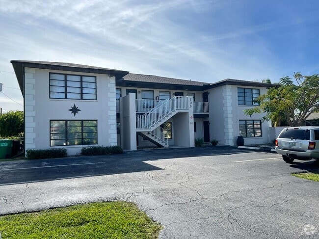 Building Photo - 608 SE 46th Ln Rental