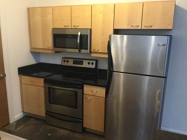 Photo - 1101 W Marshall St Unidad Apt 119