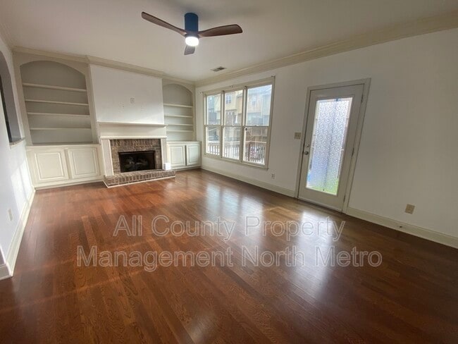 Photo - 3911 High Dove Way SW