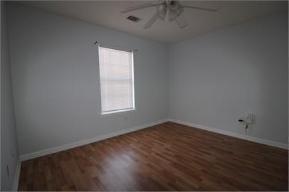 Photo - 220 High Point Way