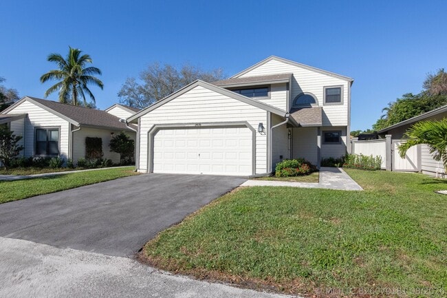 Building Photo - 2478 Bedford Mews Dr