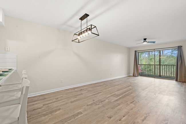 Photo - 412 Pinehurst Ln Unit 15-F