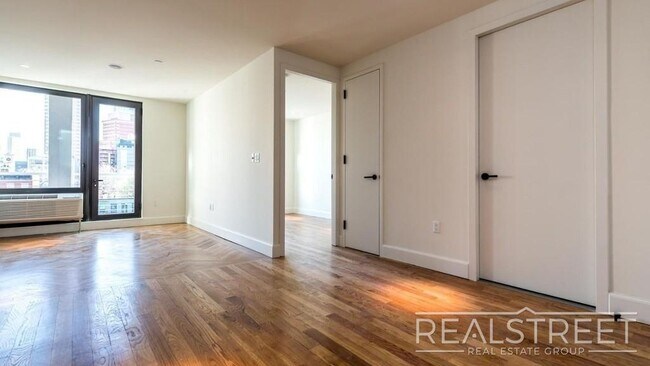 Photo - Duffield Street