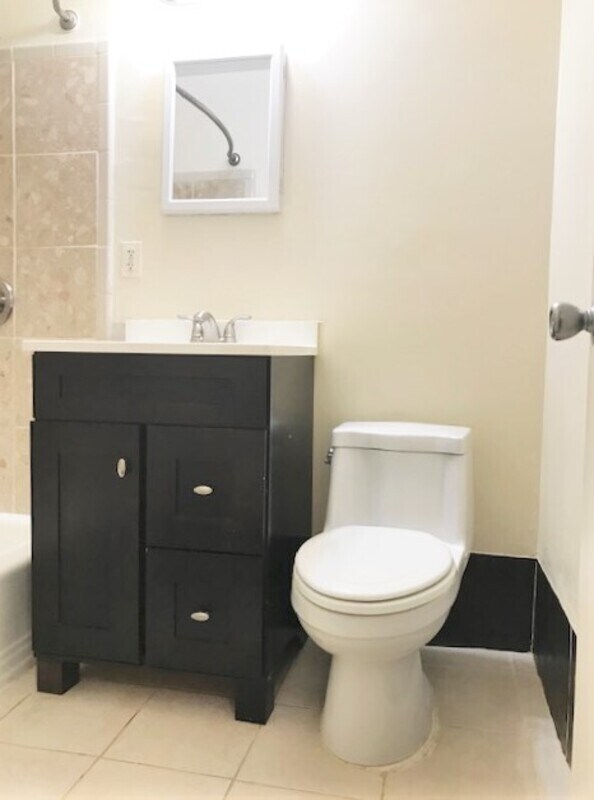 Photo - 3924 Stone Gate Dr