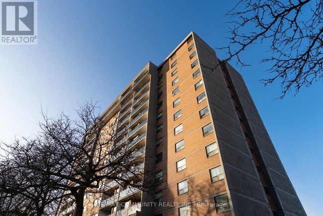 Photo - 20 Gilder Dr Unit 906