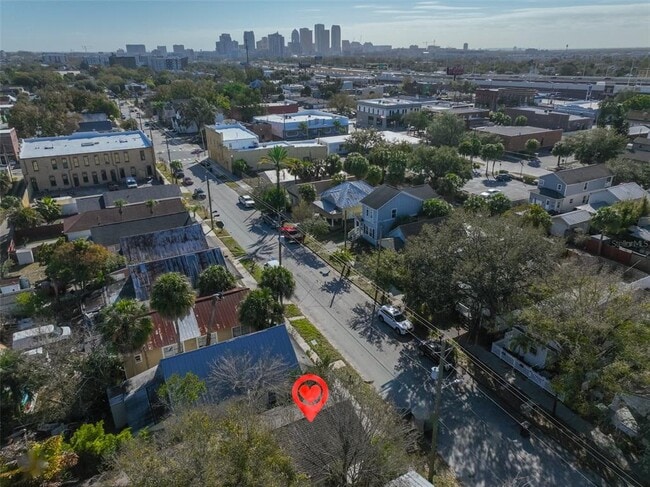 Photo - 2331 W Chestnut St