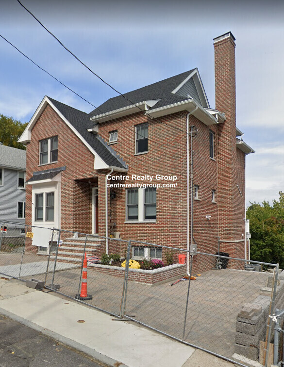 Photo - 64 Langley Rd Apartments
