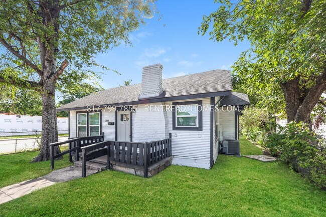 Photo - 1446 E Ann Arbor Ave