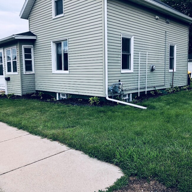 310 E Saratoga St Rental House Rental in Tomah, WI