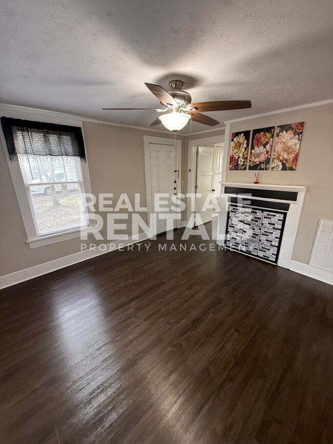 Photo - 1036 Glendale Ave