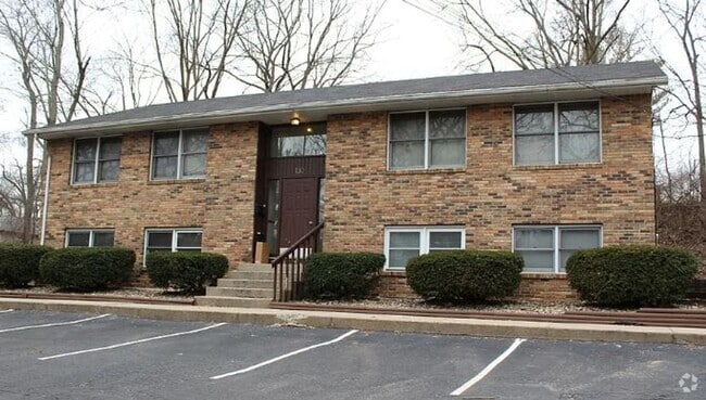 Building Photo - 130 S Clarendon St Unit 130 S Clarendon ST- 3 Rental