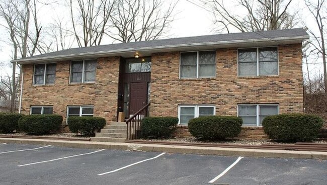 Photo - 130 S Clarendon St Apartment Unit 130 S Clarendon ST- 3