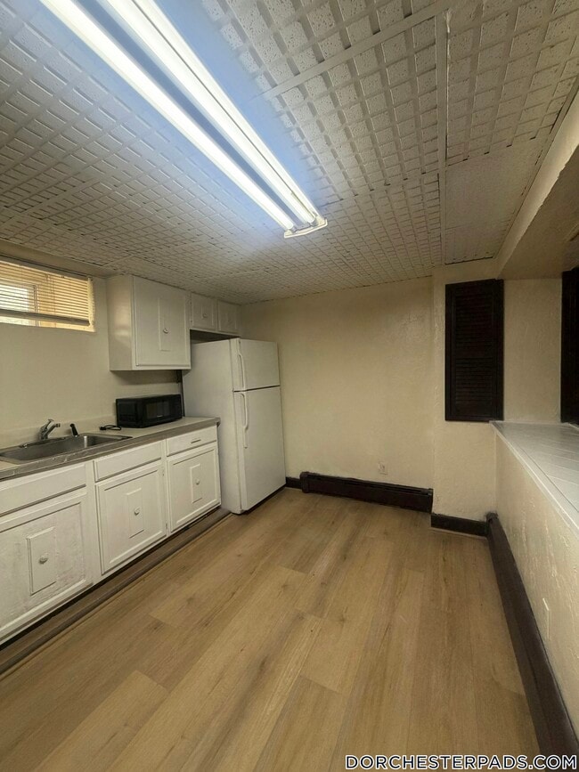393 Adams St Unidad BSMT