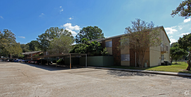 Building Photo - Basswood Rental