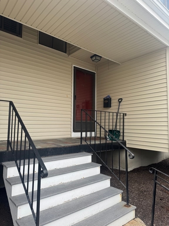 Photo - 909 Pleasant St