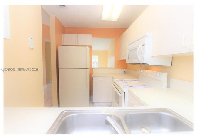 Photo - 200 NW 114th Ave Unidad 22-101