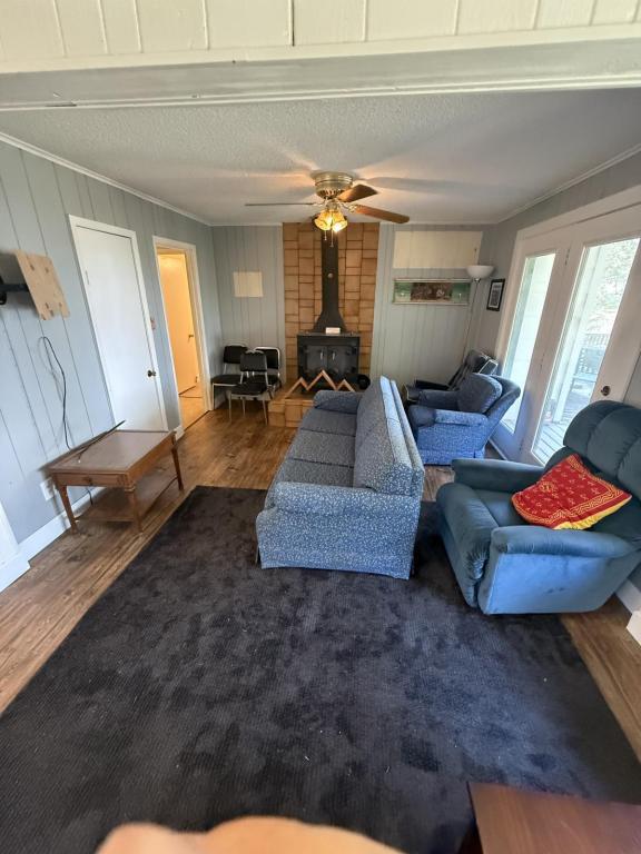 Building Photo - 1527 Cranfield Rd Rental