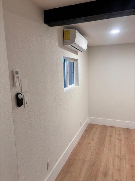 Photo - 8233 N 29th Ave