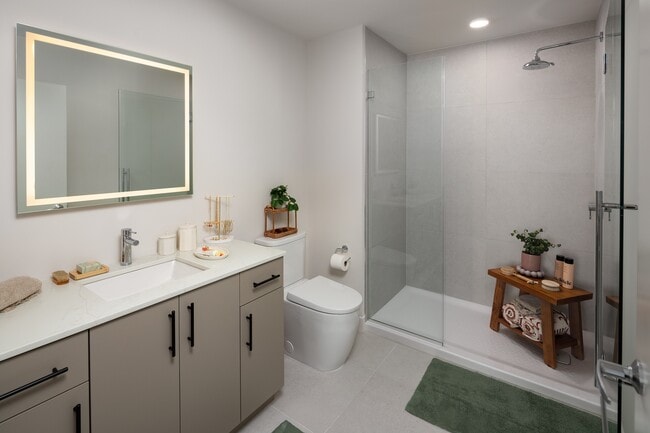Albion Music Row unit interior