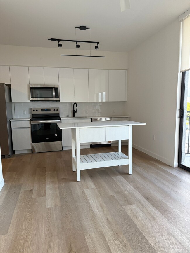 Photo - 241 SW 3rd Ter Unidad A1